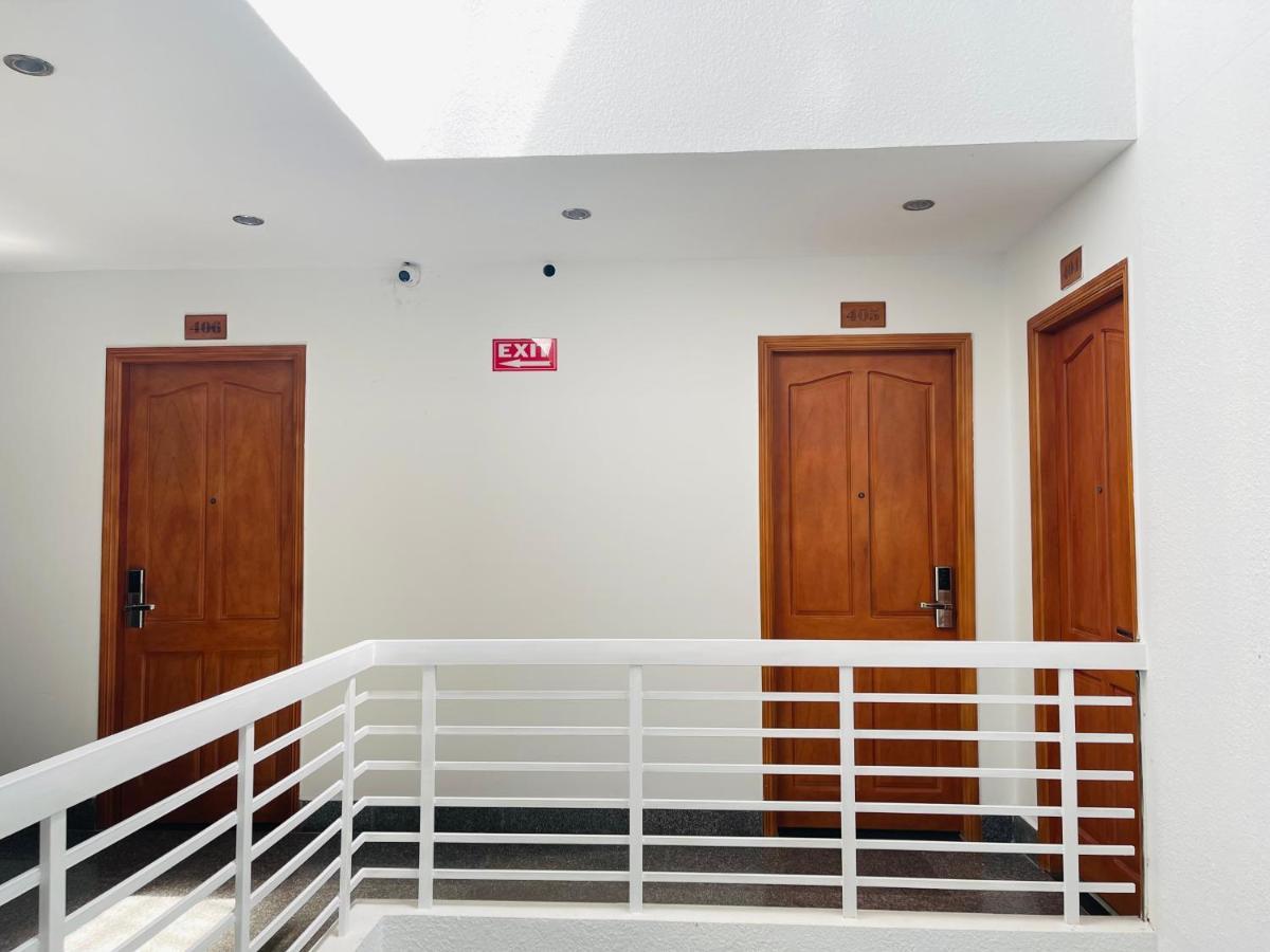 Y Linh Hotel Куи Нхон Екстериор снимка